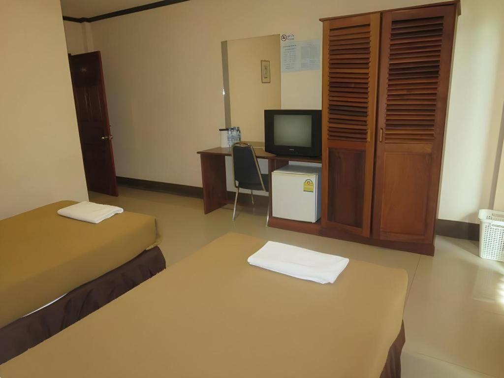 Chaleunehoung Hotel Vientiane Exterior photo