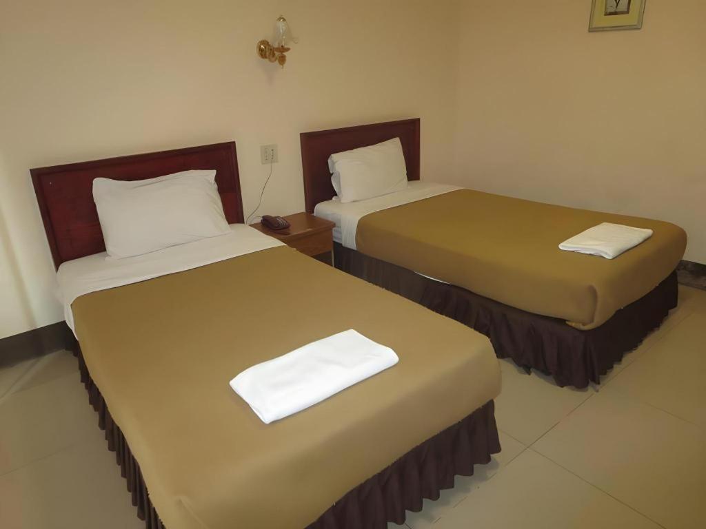 Chaleunehoung Hotel Vientiane Exterior photo