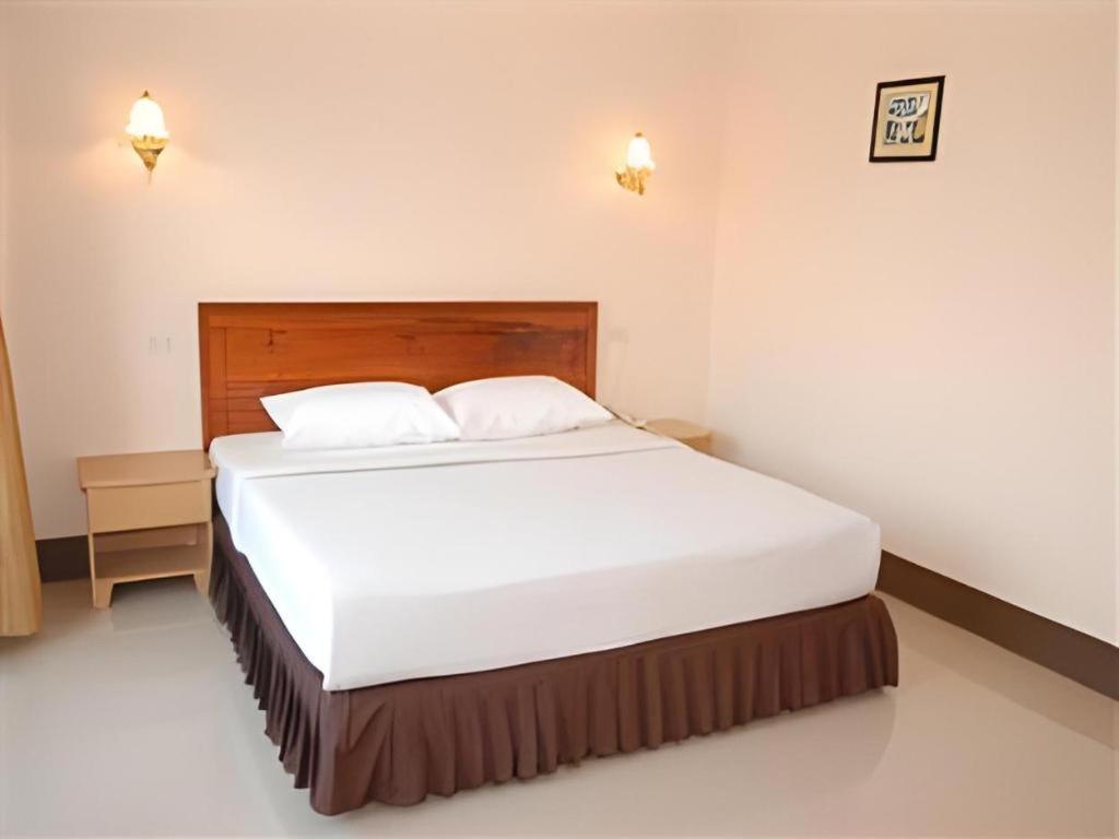 Chaleunehoung Hotel Vientiane Exterior photo