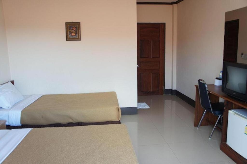 Chaleunehoung Hotel Vientiane Exterior photo